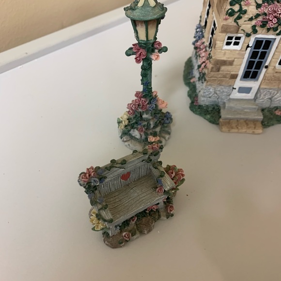 Ivy & Innocence Limited Edition - Picture 4 of 7